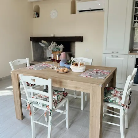 別荘 'sa Vinzedda' *