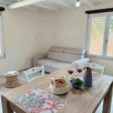 別荘 'sa Vinzedda' *